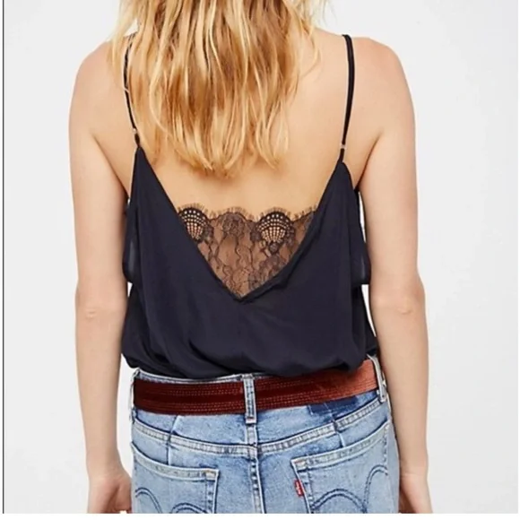 Intimately Free People Lost Dreams Silk and Lance Cami / Brami. - Picture 15 of 16